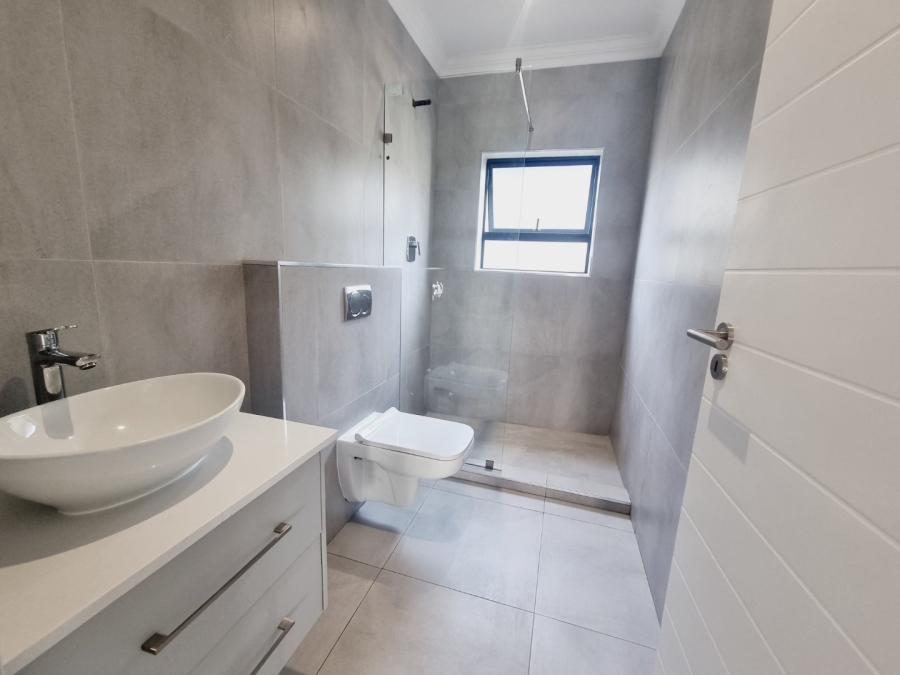 3 Bedroom Property for Sale in Sandown Western Cape
